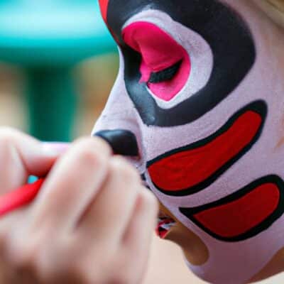 Face Painting, henna tattoo, face painter, face paint, face painting artist, painters Los Angeles, Glow In The Dark, hair braiding